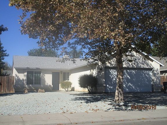 3rd image of 2850 Houston Ave