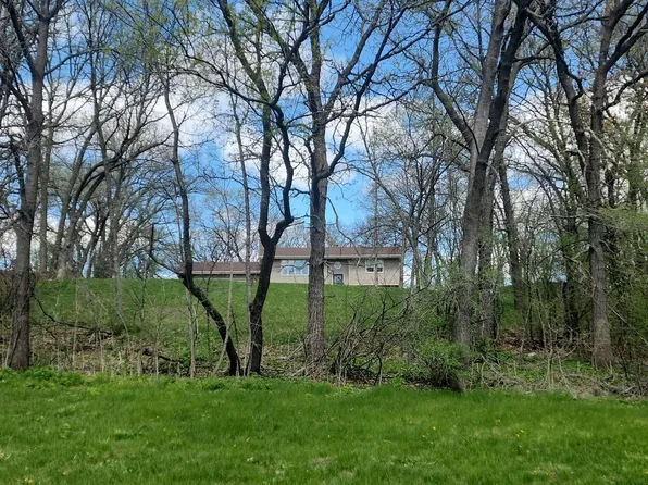 6310 Sue Ann Ln, Prior Lake, MN 55372