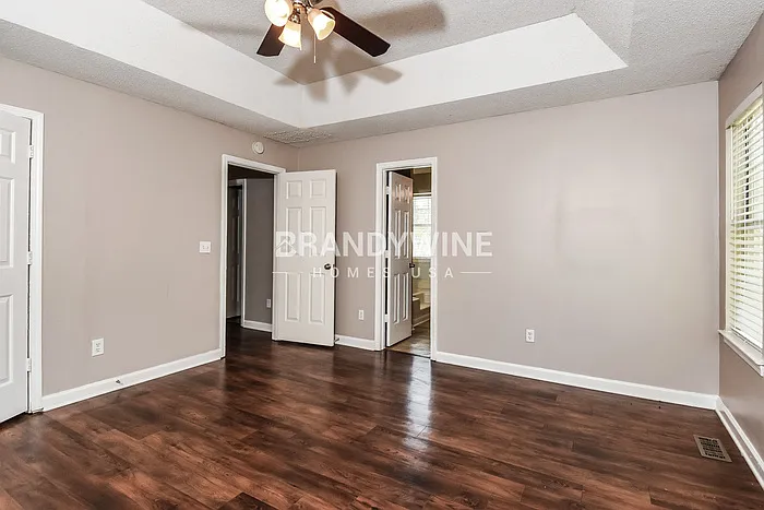 2579 Charleston Ter — Photo 8