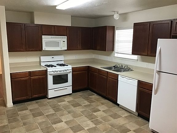 3rd image of 17034 Atascocita Bend Dr