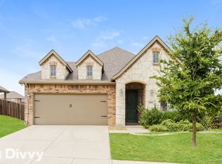 933 Westminster Dr, Midlothian, TX 76065