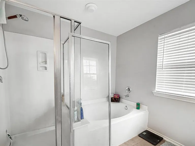 25214 Finchgrove Ln — Photo 19