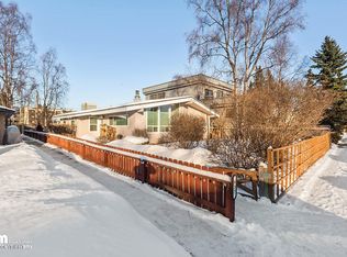 933 W 14th Ave, Anchorage, AK 99501