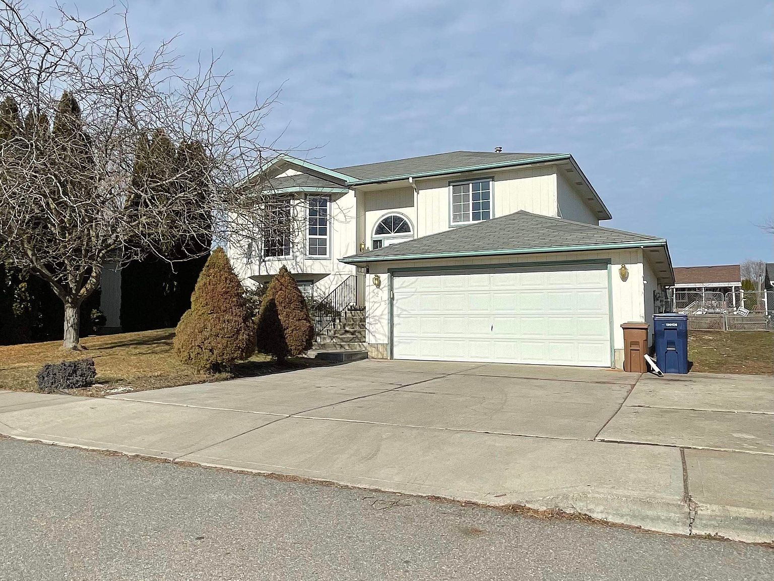 4215 E Upriver Dr, Spokane, WA 99217 Zillow