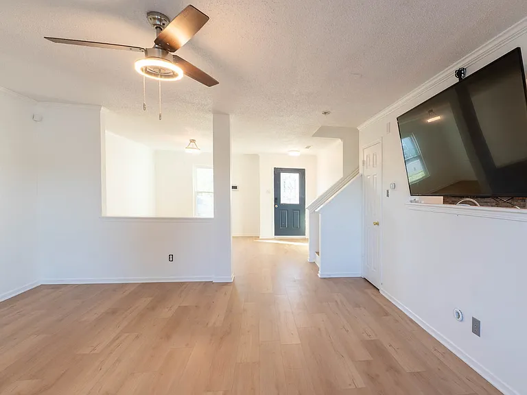 2887 Ludwig Dr — Photo 33