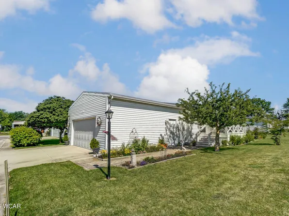 231 Buckingham Dr, Lima, OH 45807