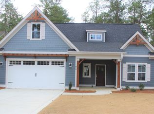 400 Legacy Lakes Way, Aberdeen, NC 28315