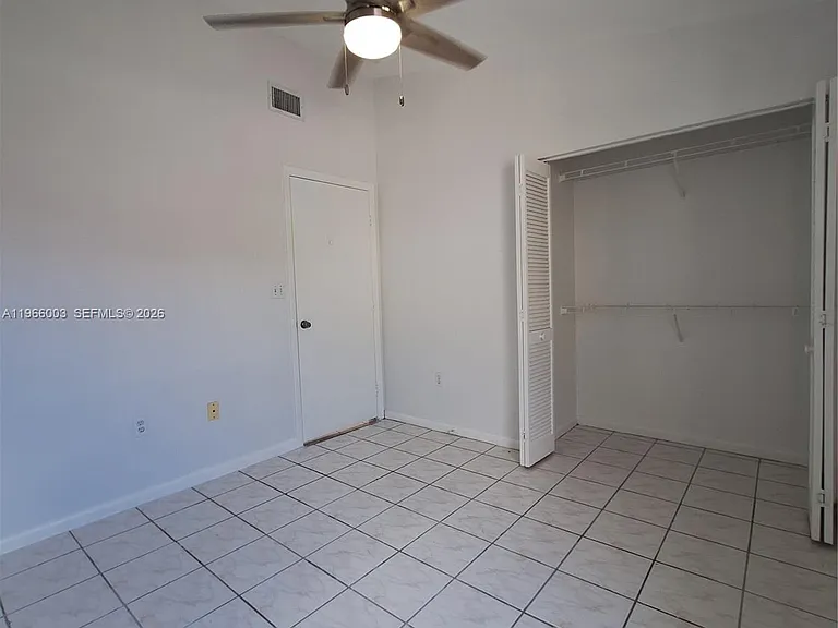 3214 San Remo Cir — Photo 13