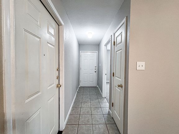 2nd image of 337 S Water Ln