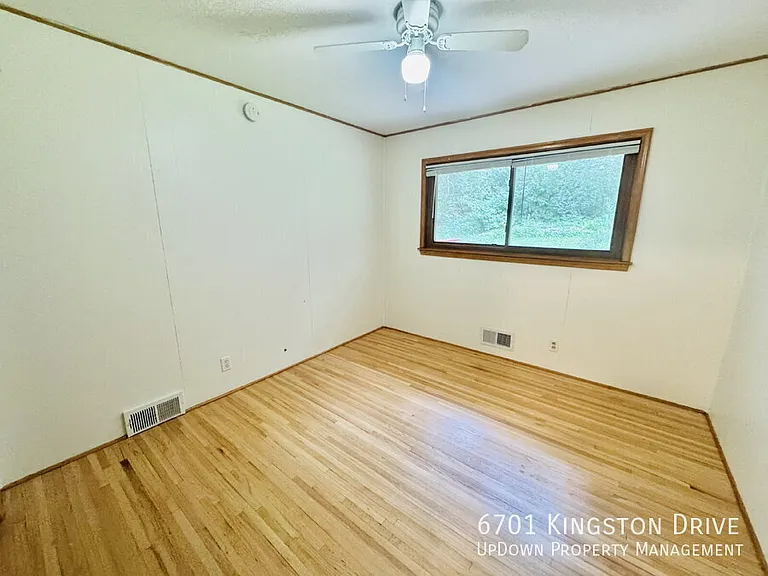 6701 Kingston Dr — Photo 19