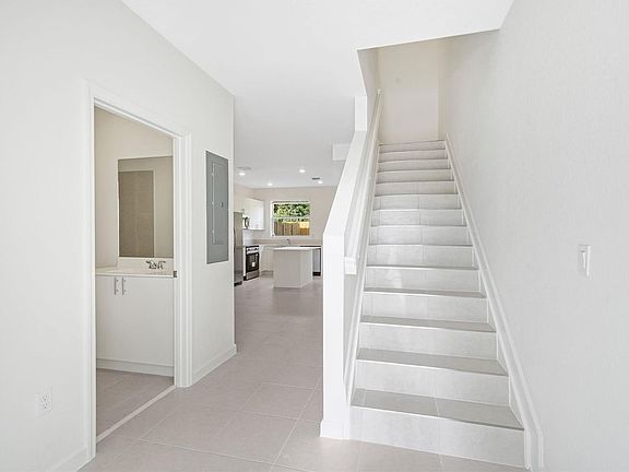 4th image of 17845 SW 356th Ter