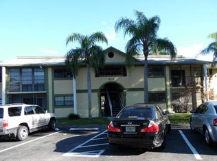 919 NE 199th St APT 104, Miami, FL 33179