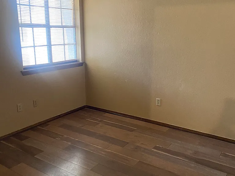 1019 Sugarloaf Dr — Photo 6