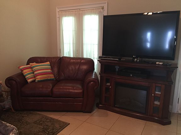 4th image of 462 Ciera Dr