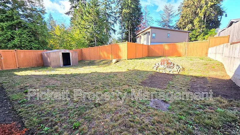 2 bed, 1.5 bath, 1152 sqft, $2,350 — Photo 1