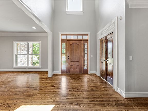 3rd image of 3072 E Hunters Ridge Rd
