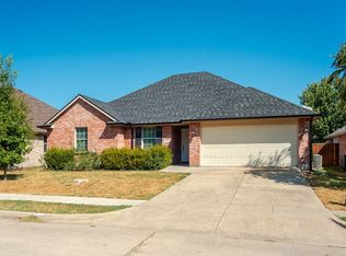 914 Marble Creek Dr, Wylie, TX 75098