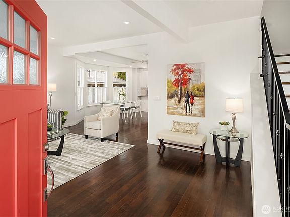 5th image of 227 29th Avenue E