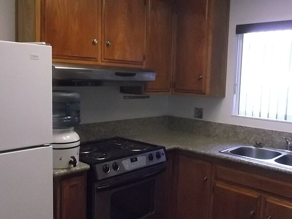 2nd image of 1300 Whittier Dr