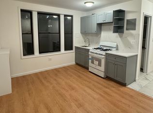 4222 Union St APT 3D, Flushing, NY 11355