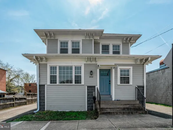 2612 N Pershing Dr, Arlington, VA 22201