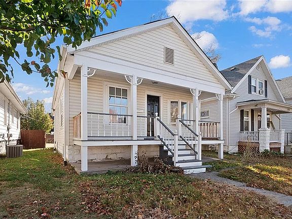 2nd image of 2308 Benton St