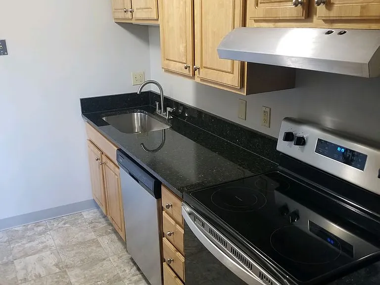 St. Clair Woods Apartments — Photo 66