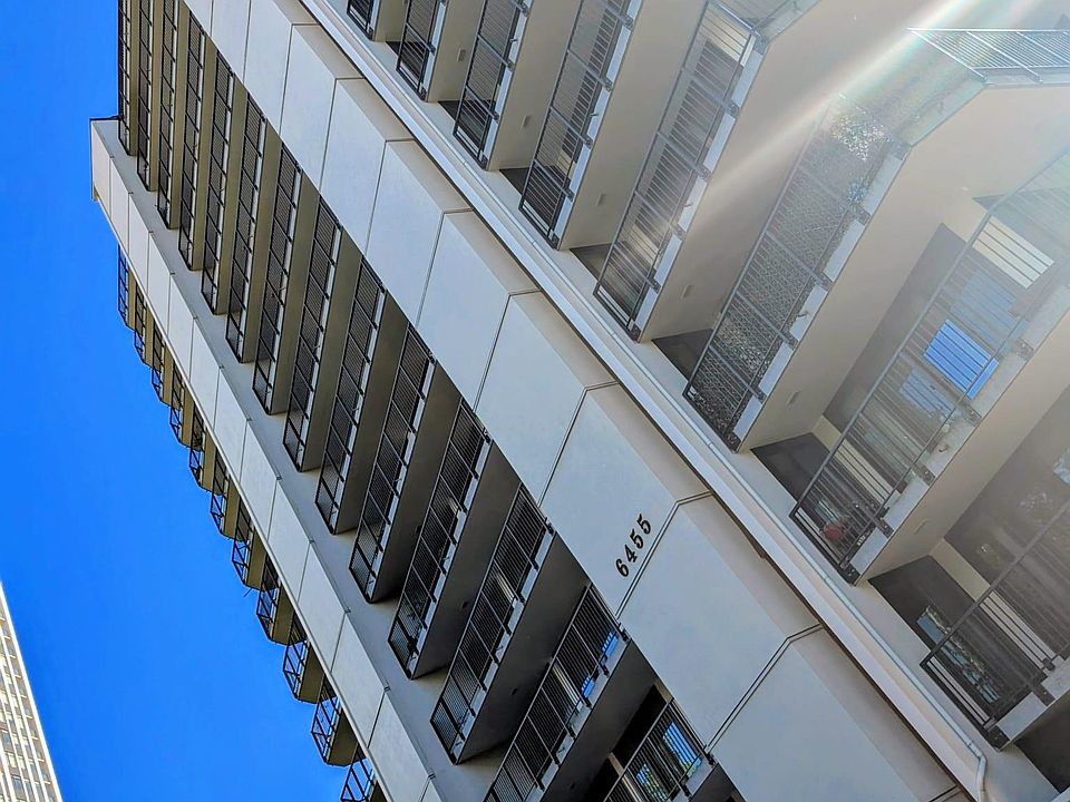 1st image of 6455 Willingdon Ave #607