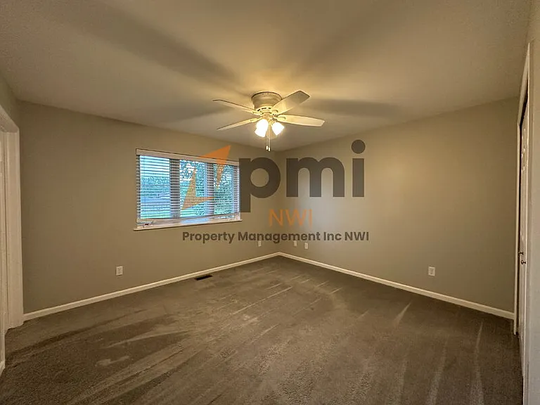 219 Sandalwood Dr — Photo 10
