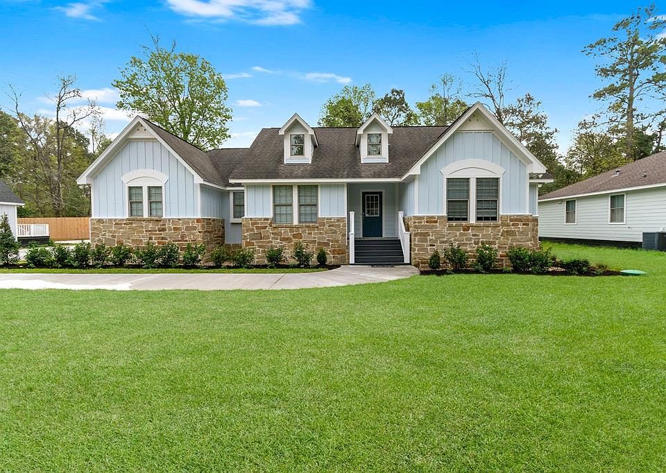 1st image of 17023 Lexington Dr