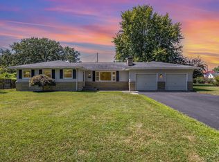 241 Roshon Ave, Sabina, OH 45169