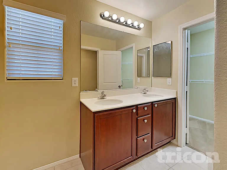 963 Eureka Dunes Ave — Photo 10