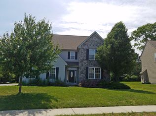 3 Fawn Ln, Upper Chichester, PA 19061