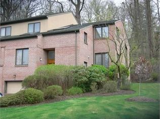 22 Andrea Dr, North Caldwell, NJ 07006