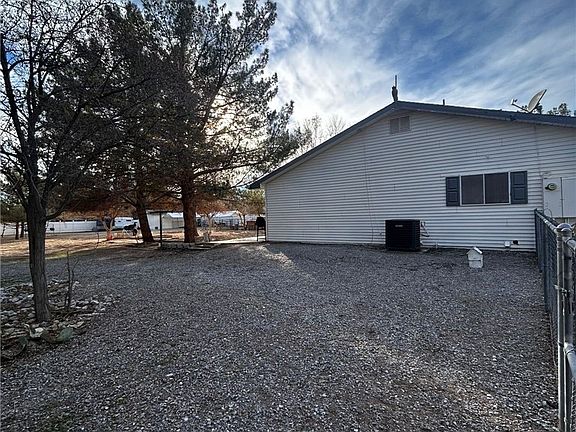 3rd image of 2481 E Falcon St