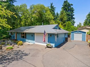 8275 SW Chestnut St, Portland, OR 97223