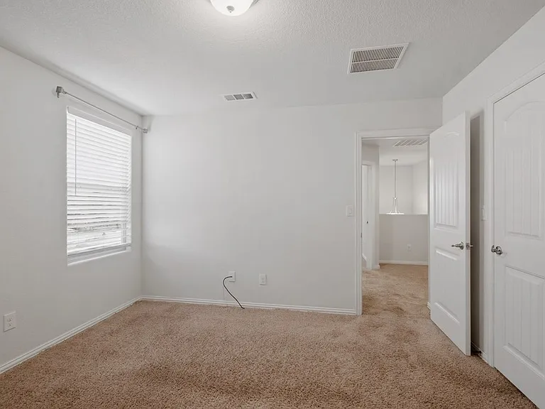 6910 Kate Reed Dr — Photo 39