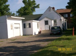 40 Ruhlmann Rd #HOUSE, Lockport, NY 14094