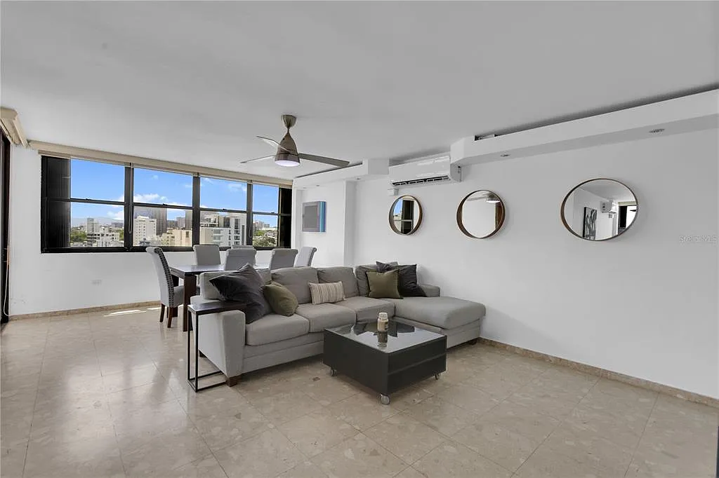 2 bed, 2.0 bath, 1408 sqft, $3,900 — Photo 3