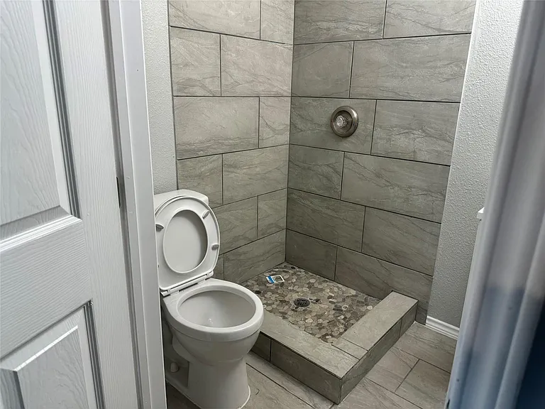 5110 W 43rd St — Photo 22