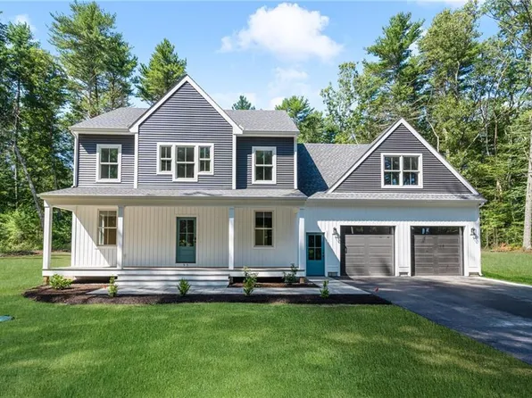55 Woody Hill Rd, Hope Valley, RI 02832
