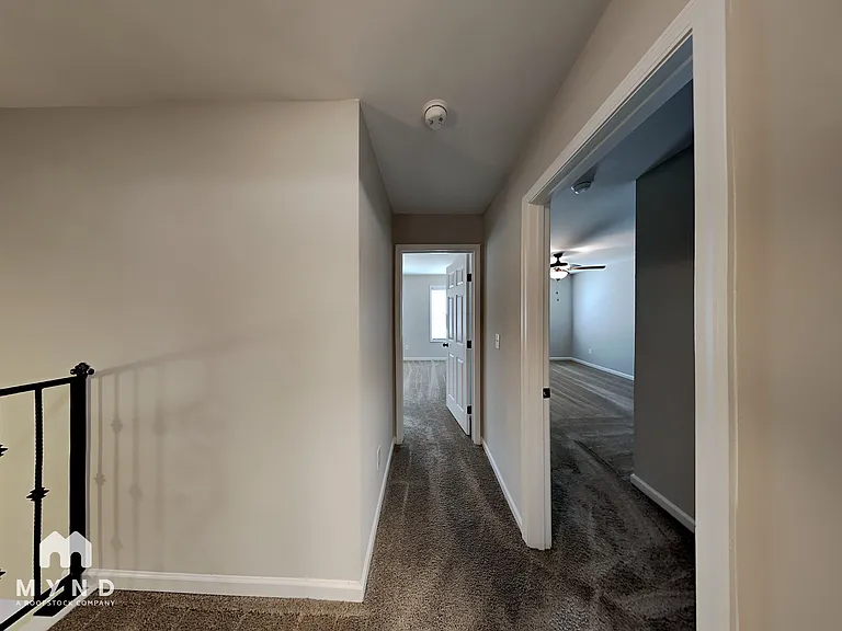 201 Jackson Pl NW — Photo 32