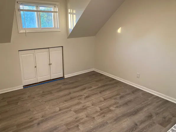 (undisclosed Address), Kings Park, NY 11754
