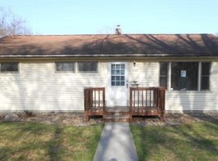 1105 13th St SW, Willmar, MN 56201