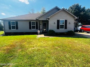 102 Aaron Dr, Alamo, TN 38001