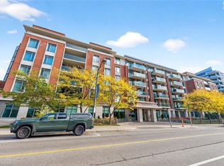 65 Port St E #503, Mississauga, ON L5G 4V3