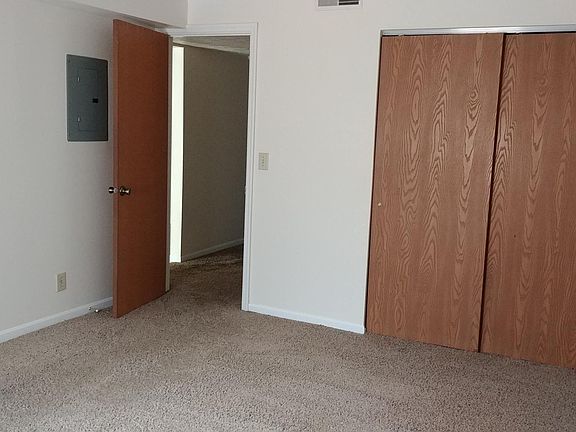 2nd image of 1605 Dayton Ave APT 5