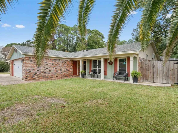 1368 Sanibel Ln, Gulf Breeze, FL 32563