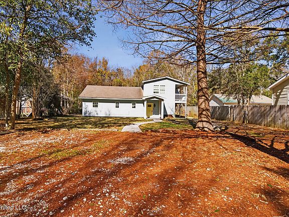 2nd image of 4476 N Pierce Rd