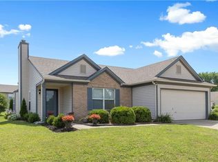 3 Pondview Ct, Brownsburg, IN 46112